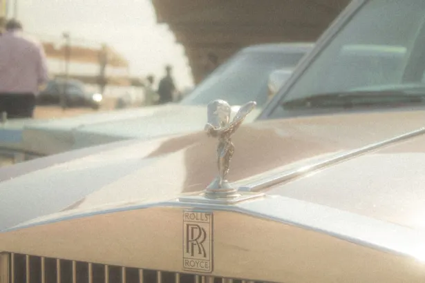 노미니 카지노 안드로이드/iOS 앱